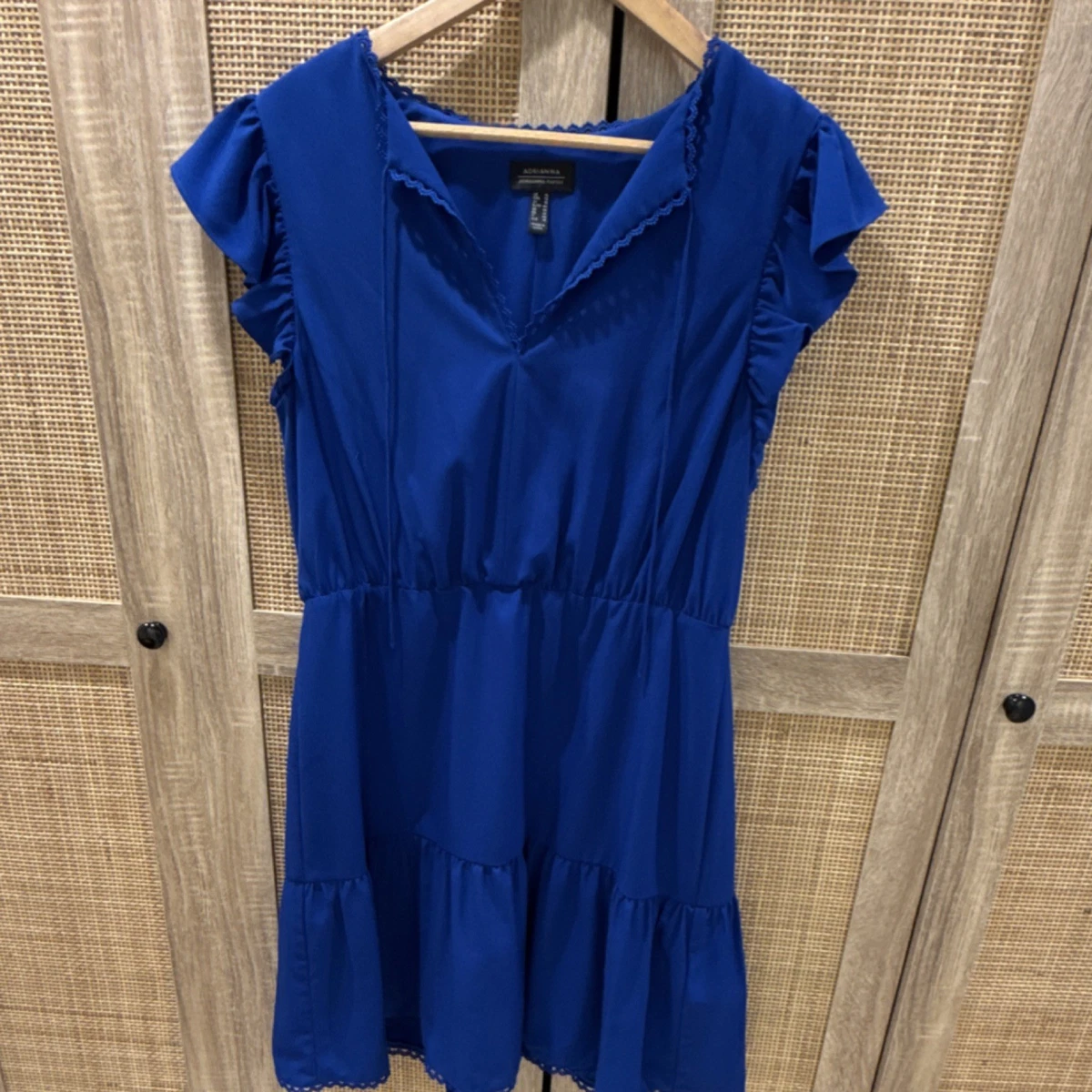 green emerald velvet dress Adrianna Papell Womens Scallop Neck Short Dress, Electric Pink, 2 at Amazon  Women's Clothing store