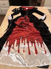 Women's Vampire Costume Medium Size for Halloween Party