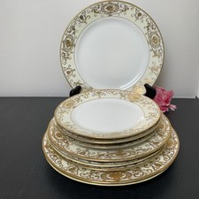 NORITAKE - Nippon Gold Encrusted Plates - No....