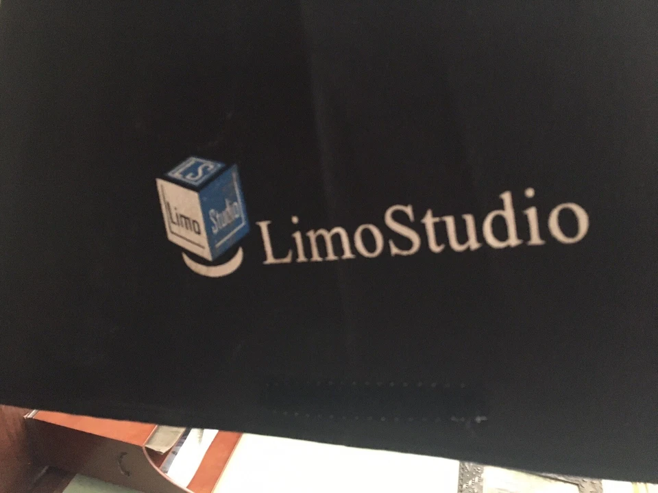 Limo Studio Softbox Light - Professional With Lightbulb Pro Photo Studio - Image 4 of 4