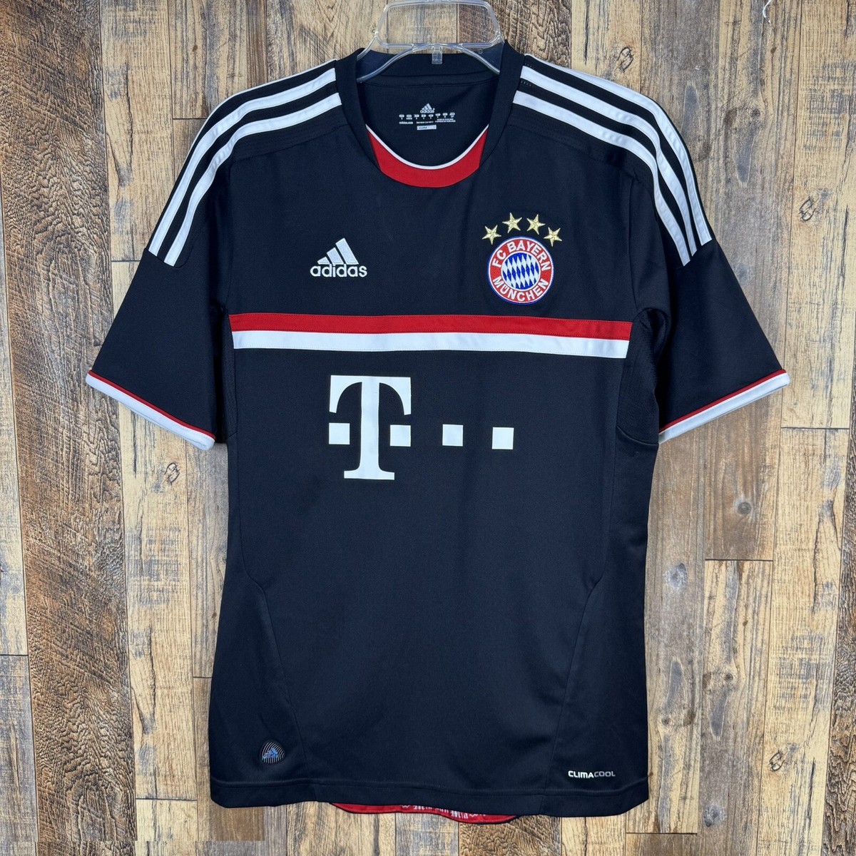 Bayern Munich 2011-12 Third Soccer Jersey Adidas V13552 Men's