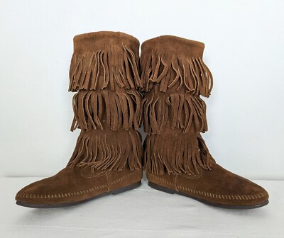 Minnetonka Women's Moccasin Boots 3-Layer Fringe Sz Some Stains SEE  DESCRIP