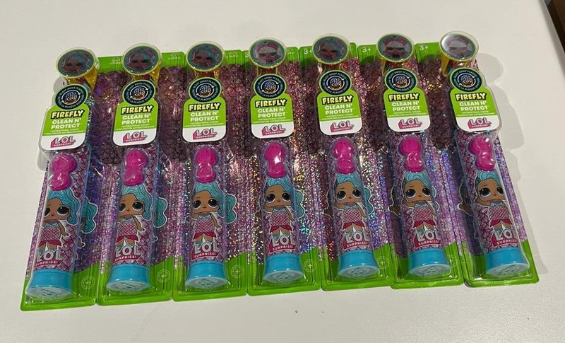 7 PCS OF FIREFLY CLEAN N' PROTECT SOFT TOOTHBRUSH POWER BATTERY LOL SURPRISE NIP
