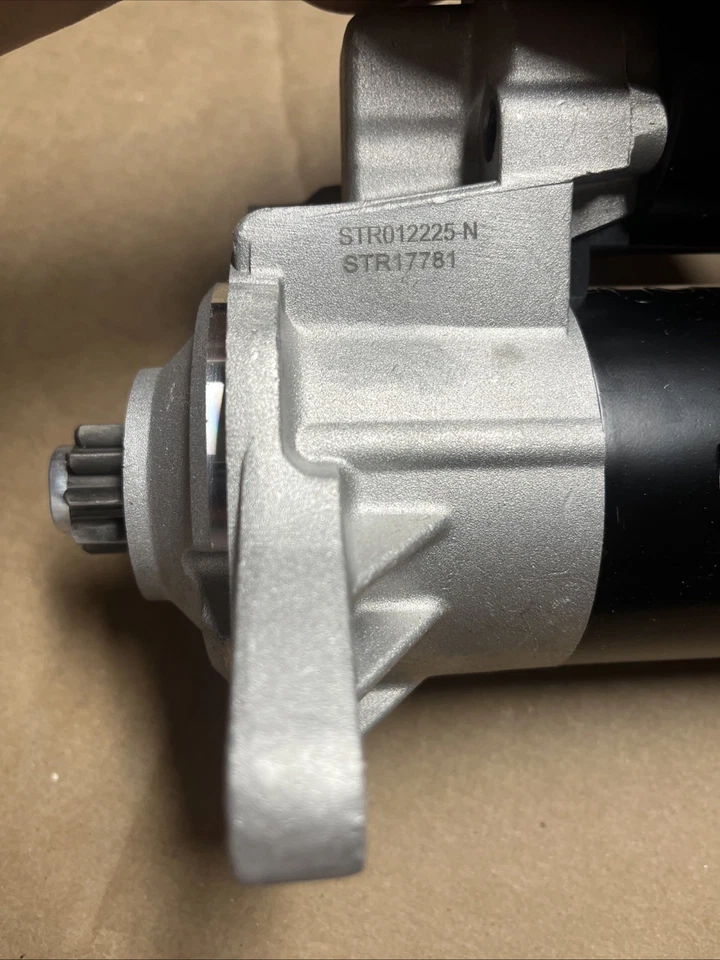 Motor De Arranque Hitachi S13-250 12V para Audi A3, Ford Galaxy, VW Golf Foto 2 de 4