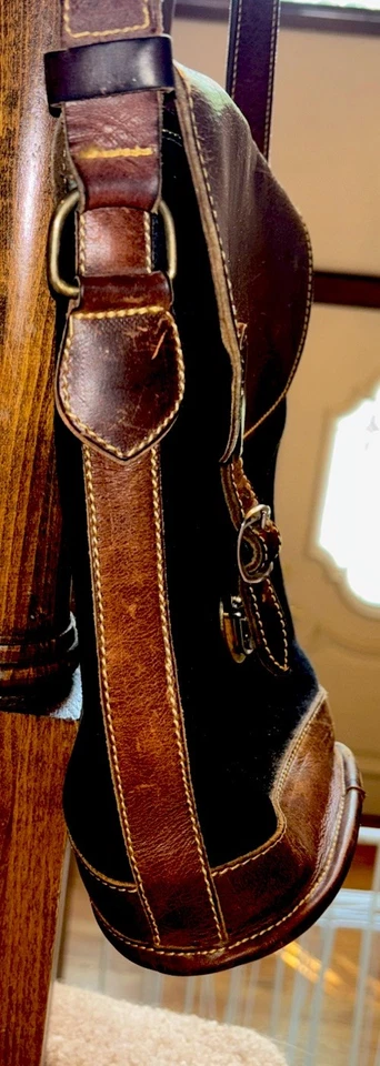 Late,1980’sROOTS Of CANADA 2-ToneLeatherPurse. Retired.RARE!EXCELLENT! Org.Owner - Image 4 of 4