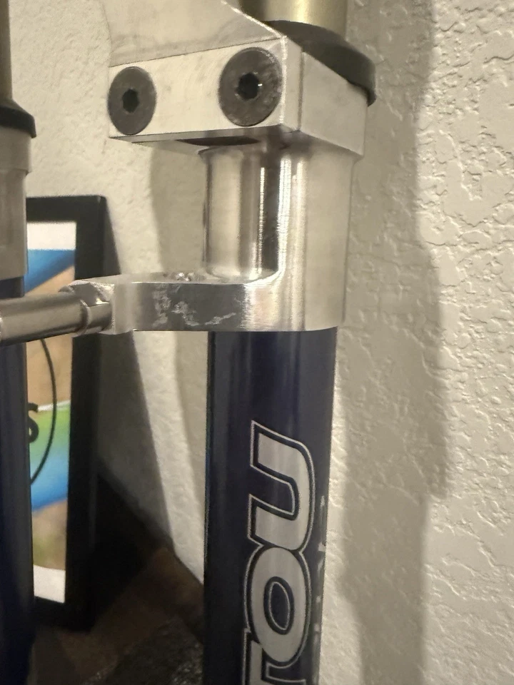 "Horquilla de suspensión de rueda Easton Manitou Answer COMP 26" 1 1/8"" NUEVO/DESPEGUE" Foto 2 de 4