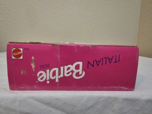 Italian Barbie Dolls of The World Special Edition Doll 1992 Mattel 2256 - Picture 3 of 6