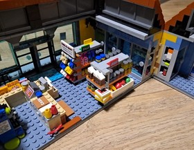 LEGO 71016 The Simpsons Kwik-E-Mart 100% complete set