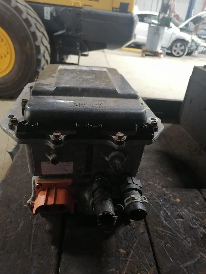 Battery Hybrid Vehicle 48 Volt System Etorque Fits 18-23 WRANGLER 1649906 - Image 3 of 4