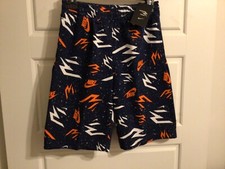 Nike Boys 3BRAND Shorts color Midnight Navy size L 9Q0435