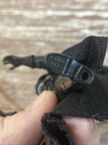 Star Wars Revenge Of The Sith Darth Vader 3.75" Figure 2005 W/ Cape & Lightsaber - Picture 10 of 11