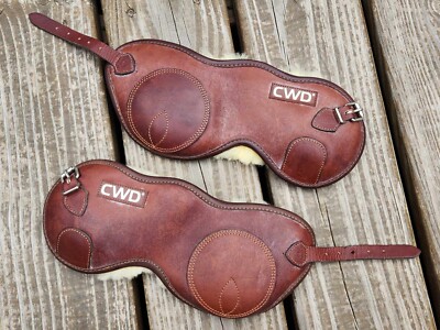 Bottes CWD Boucle Fetlock - Taille 2 (Cob) - Doublure Fausse Peau Mouton - Neuf