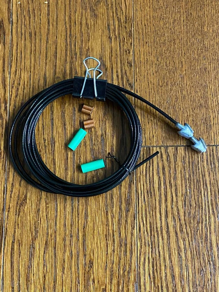 Metal DOUBLE TEARDROP  cables 79 in long GRN  LG Jennings, PSE, Martin Hoyt - Image 2 of 4