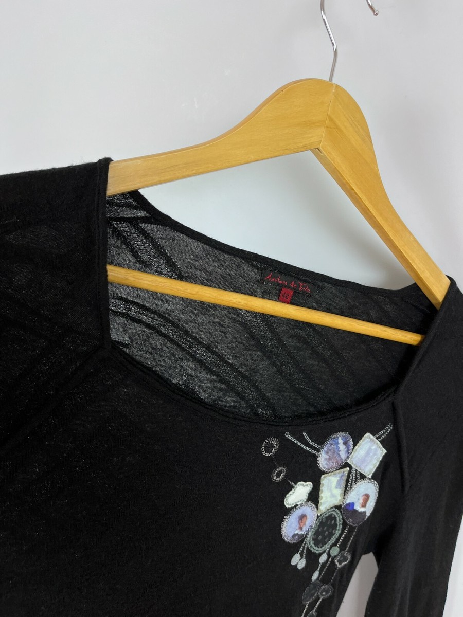 Top T-shirt Noir Coloré Aventures Des Toiles – Taille 42, Manches Longues, Occasion Très Bon état