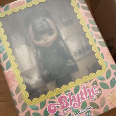 NEW Good Smile Company Neo Blythe Suri Sustainable 30cm Girl Doll from Japan FS