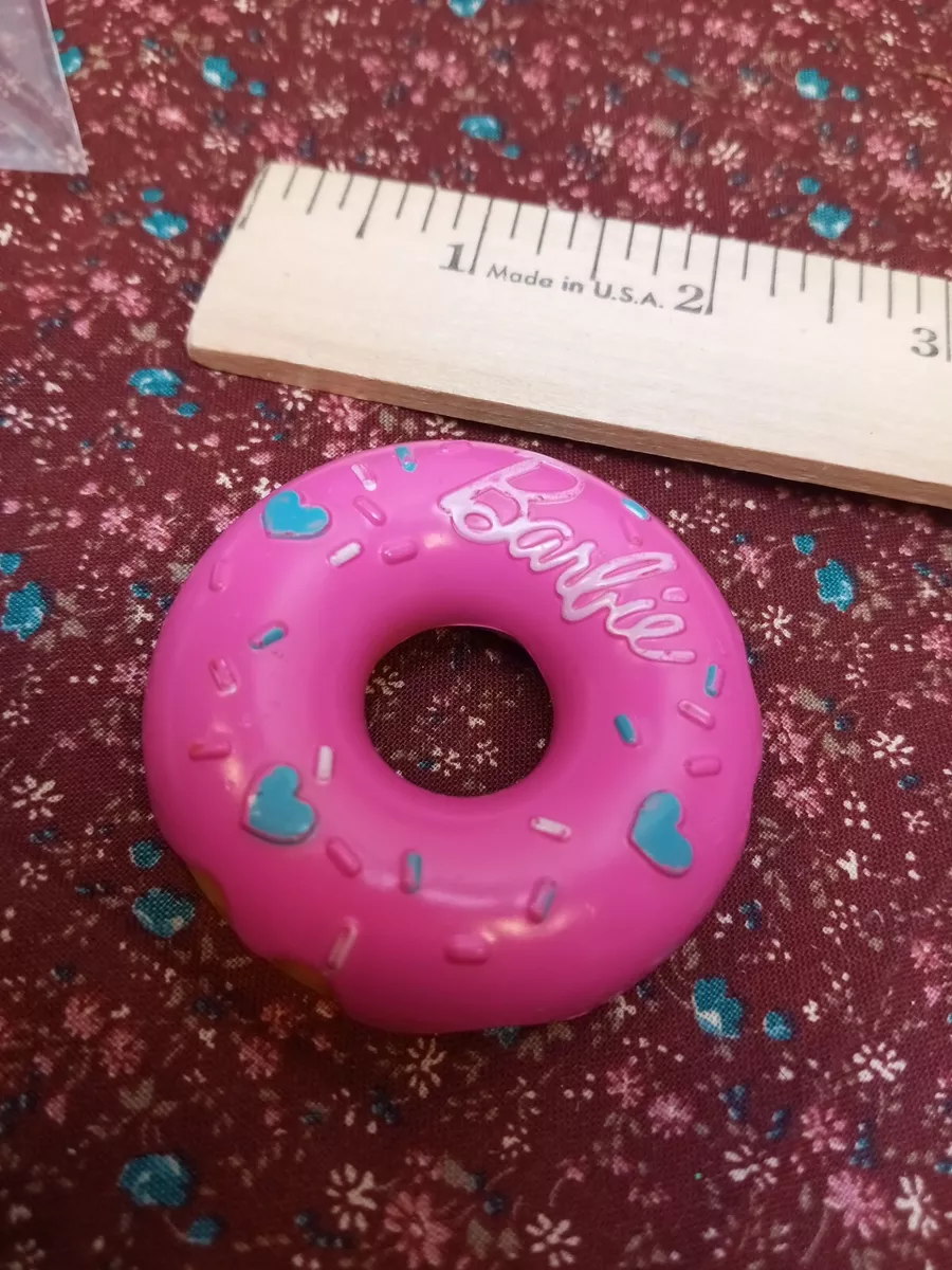 Barbie KISS CARE Piece Pet Doctor Kit part donut