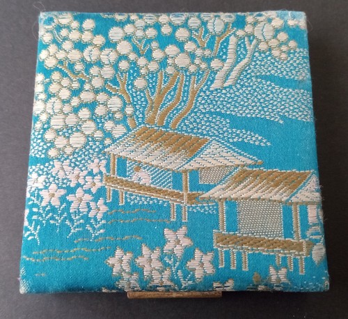 Elgin American Vintage Aqua Blue Oriental Motif Compact - Picture 2 of 4