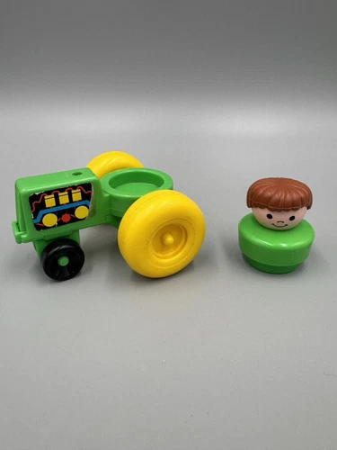 VTG Fisher Price Little People FARM Green TRACTOR Yellow WHEELS W/ 1990 Figure