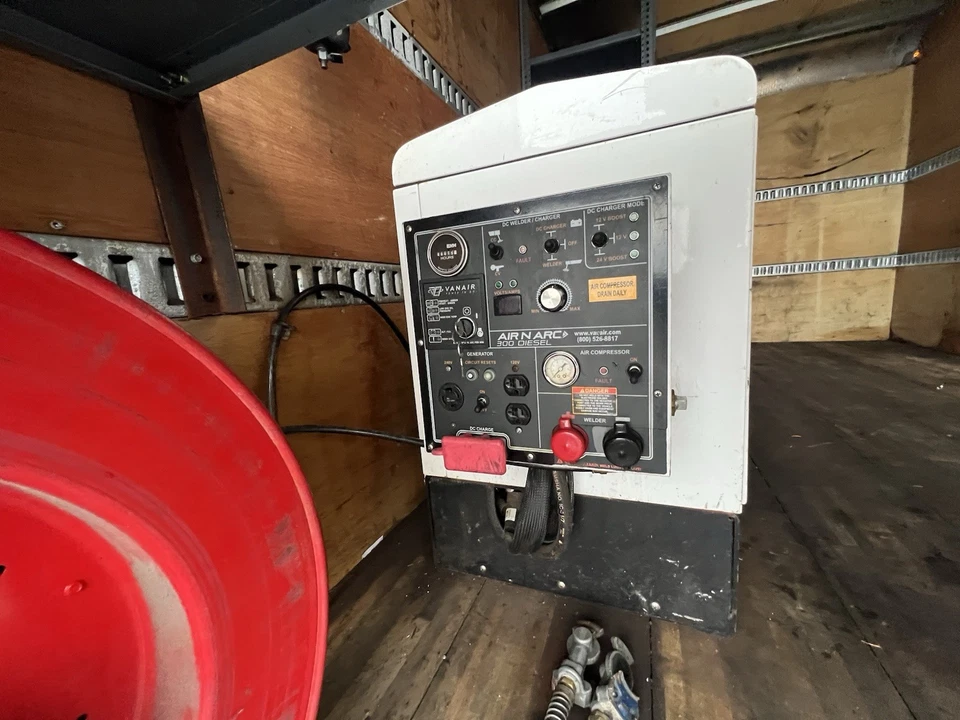 Vanair Air N Arc 300 Diesel all-in-one power system - Image 3 of 4