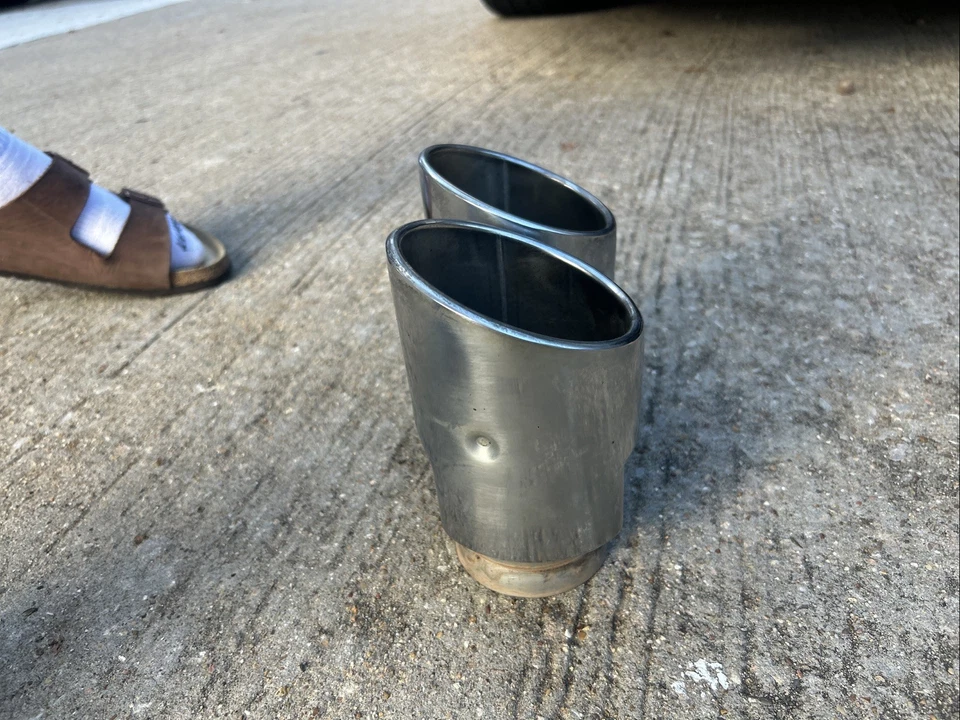 Выхлопные наконечники Dodge Charger RT Scatpack Hellcat - Изображение 4 из 4