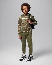 NEW NIKE JORDAN HOODIE/JOGGER FLEECE SET YOUTH BOYS CAMO OLIVE 85D493-E6F SZ 7