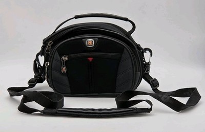 SwissGear By Wenger The Sherpa Padded Camera Case Bag Black w/ Strap GA-7838-14