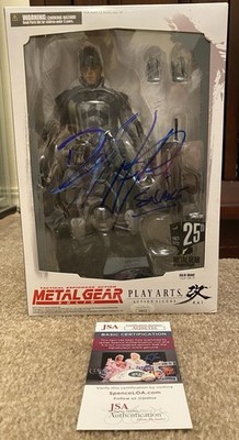 METAL GEAR SOLID PLAY ARTS Kai Snake Figure SQUARE ENIX 2012 Authentic & Signed!