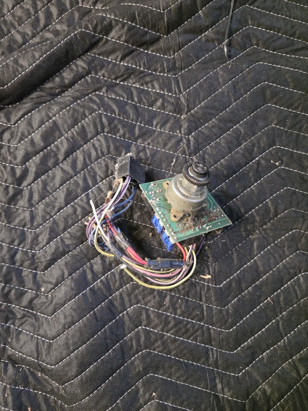 John Deere Ignition Module - AM120105