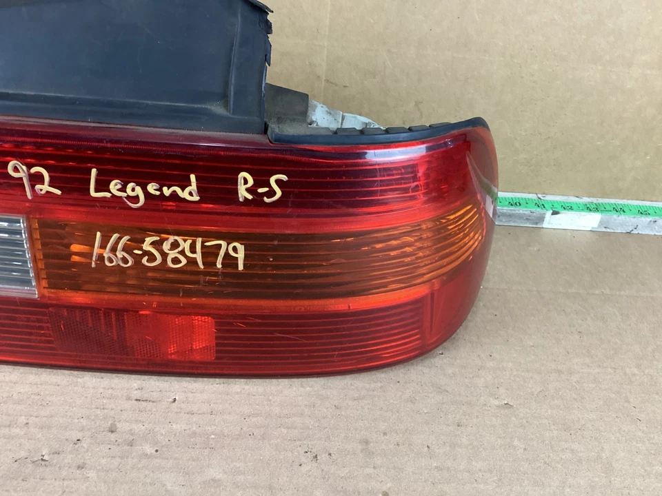 Conjunto de luz trasera derecha pasajero Acura Legend 1991-1995 043-1067 Foto 4 de 4