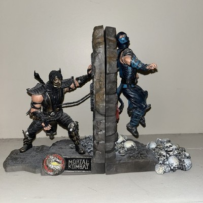 Mortal Kombat 9'' Collector s Edition Scorpion & Sub Zero Bookends! Discontinued