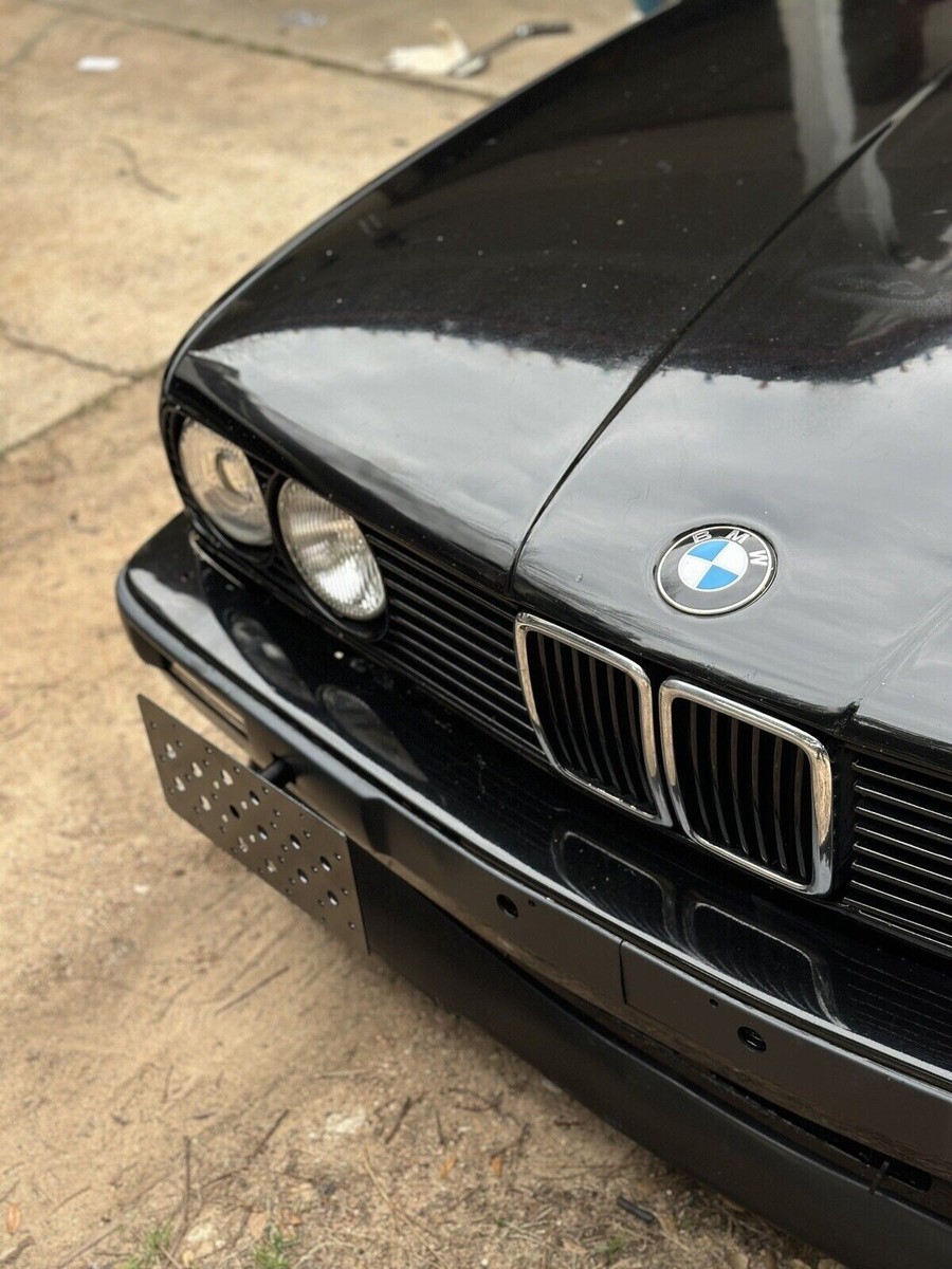 Front Bumper Mount Tow Hook License Plate Bracket For BMW M3 (e30