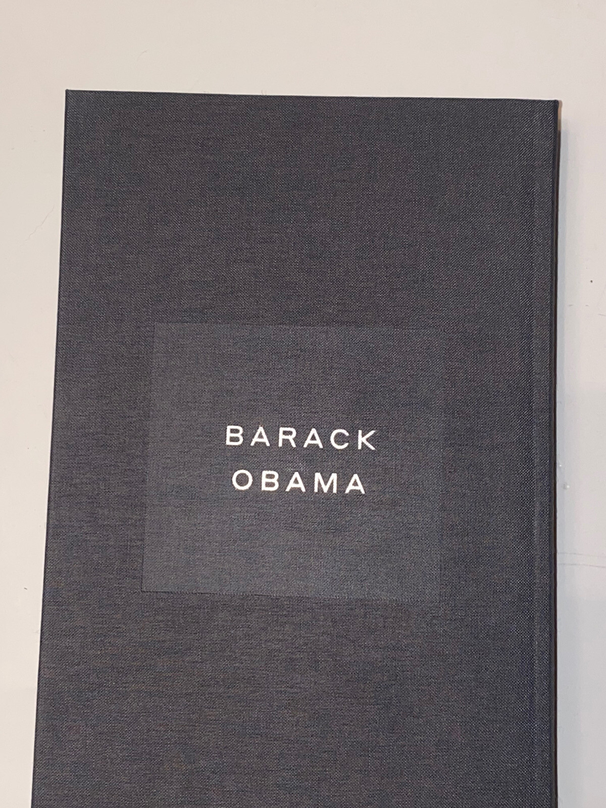 Barack Oboma Autographed Signed PRESIDENT BARACK OBAMA HAND A PROMISED LAND DELUXE EDITION Jsa Certified 