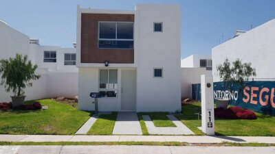 CASA NUEVA NORTE 1O MIN ALTARIA 15 UAA GALERIAS AGROPECUARIO STAR MEDICA