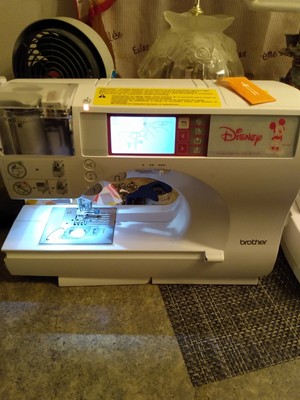 Brother Model SE-270D Disney Sewing Embroidery Machine | eBay