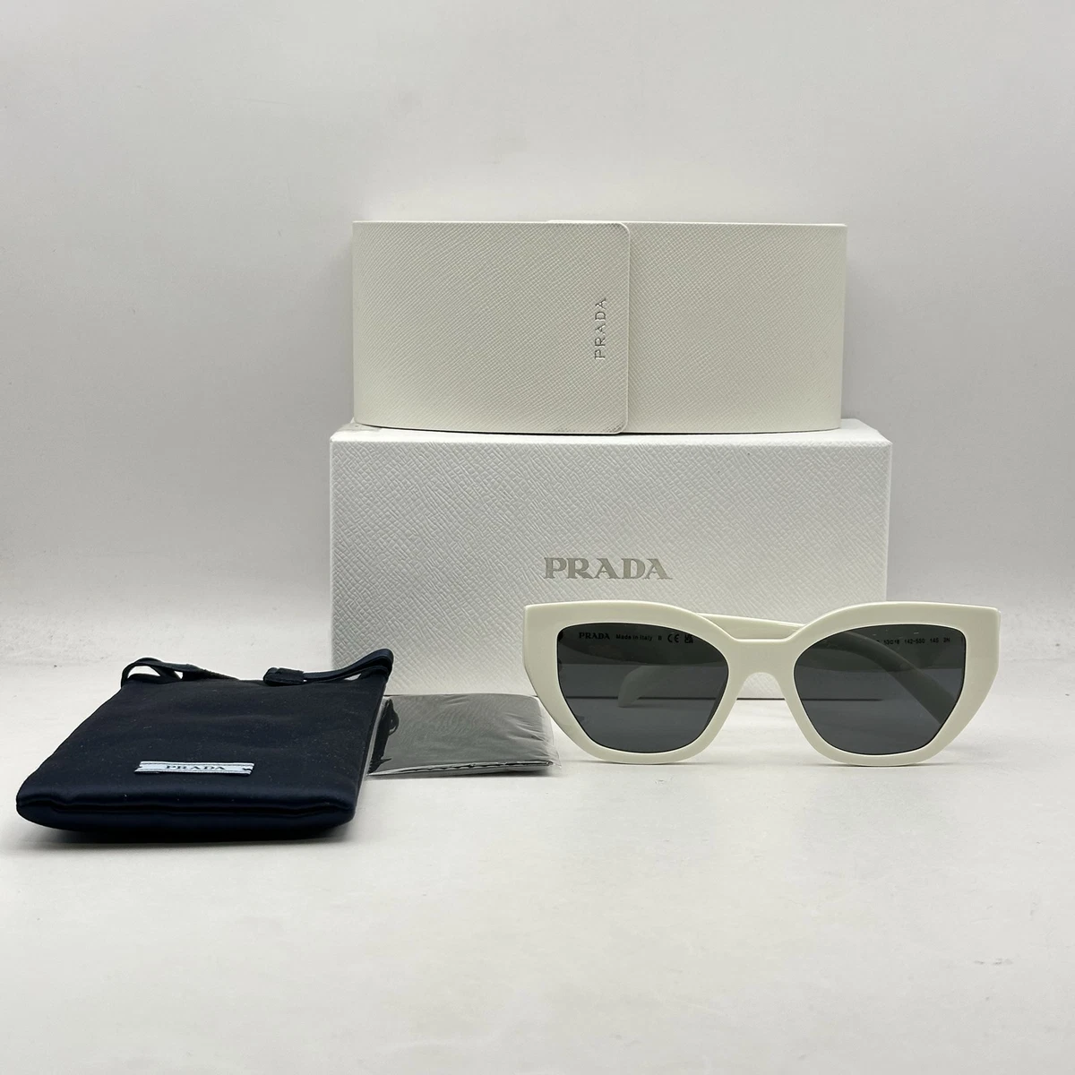 Authentic! Worn Once!Prada Women\'s White Cat-Eye Sunglasses Comes With Case Prada Cat-Eye Gradient Sunglasses - White Sunglasses  main image 4