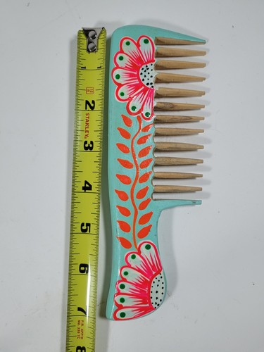 Oaxaca Hand Made And Painted Wooden Comb Folk Art - Picture 5 of 5