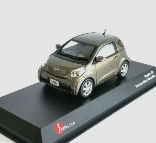 KYOSHO/J-COLLECTION DIECAST 1/43 2008-16 TOYOTA IQ CITY CAR BRONZE MICA METALLIC - Image 4 of 4