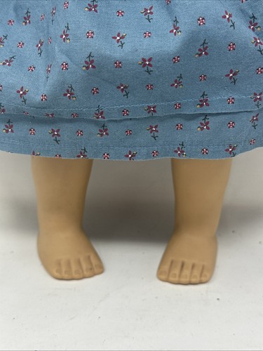 Pleasant Company American Girl Molly McIntyre Doll 2008 Read - Picture 8 of 15