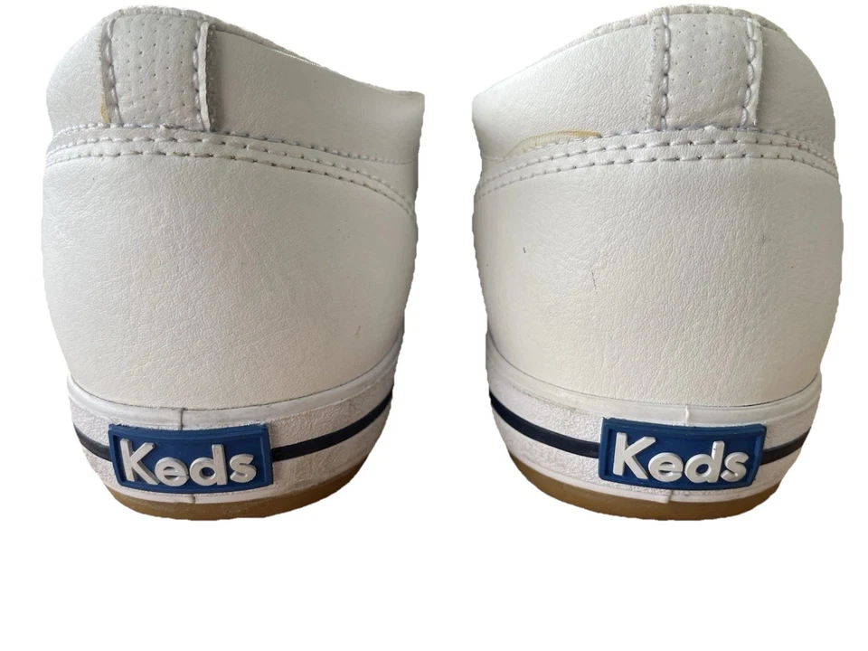 Tenis Keds clásicos blancos para mujer. Buen Estado Talla 7.5 US Foto 4 de 4