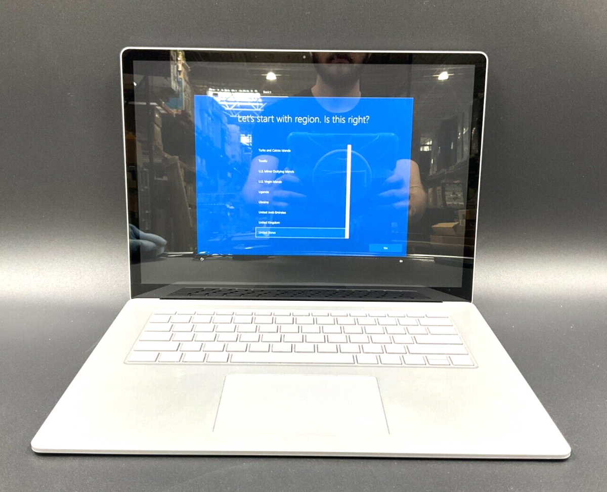その他 Microsoft Surface Laptop 15Inch Microsoft Surface Laptop 15 inch (256GB, Intel Core i7 10th