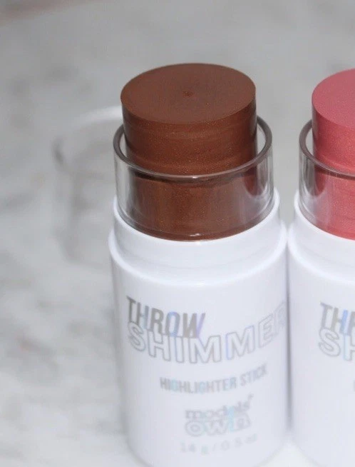 Models Own Throw Shimmer GL001 BAE Highlighter Stick Multi Use *SEALED VERY RARE - Image 4 of 4