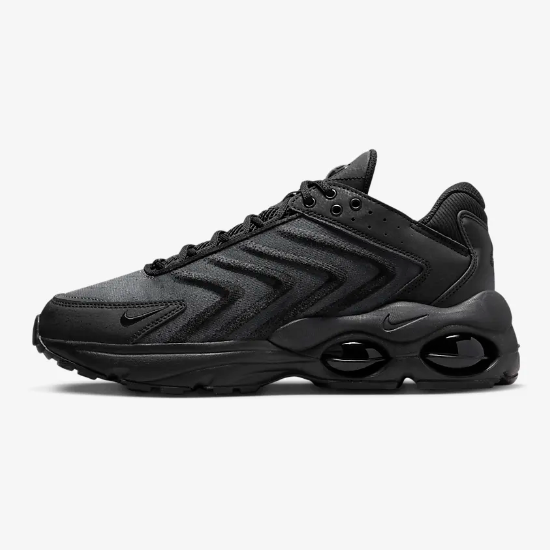 Nike Air Max ブラックスニーカー Nike Air Max Axis スニーカー | ブラック | FARFETCH JP