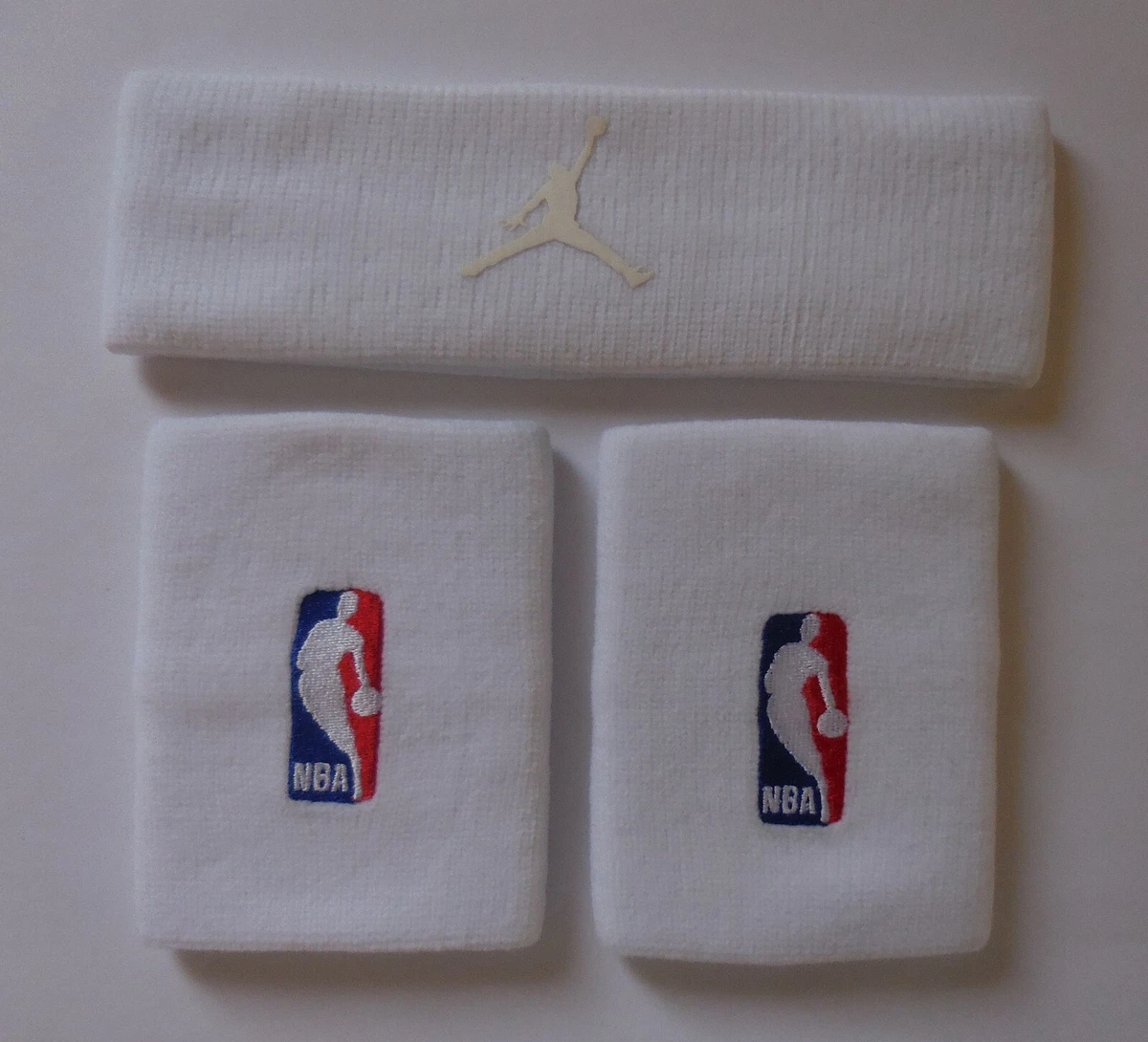 Nike NBA Jordan Jumpman 1 Pair Wristbands 1 Headband White White Set of 2