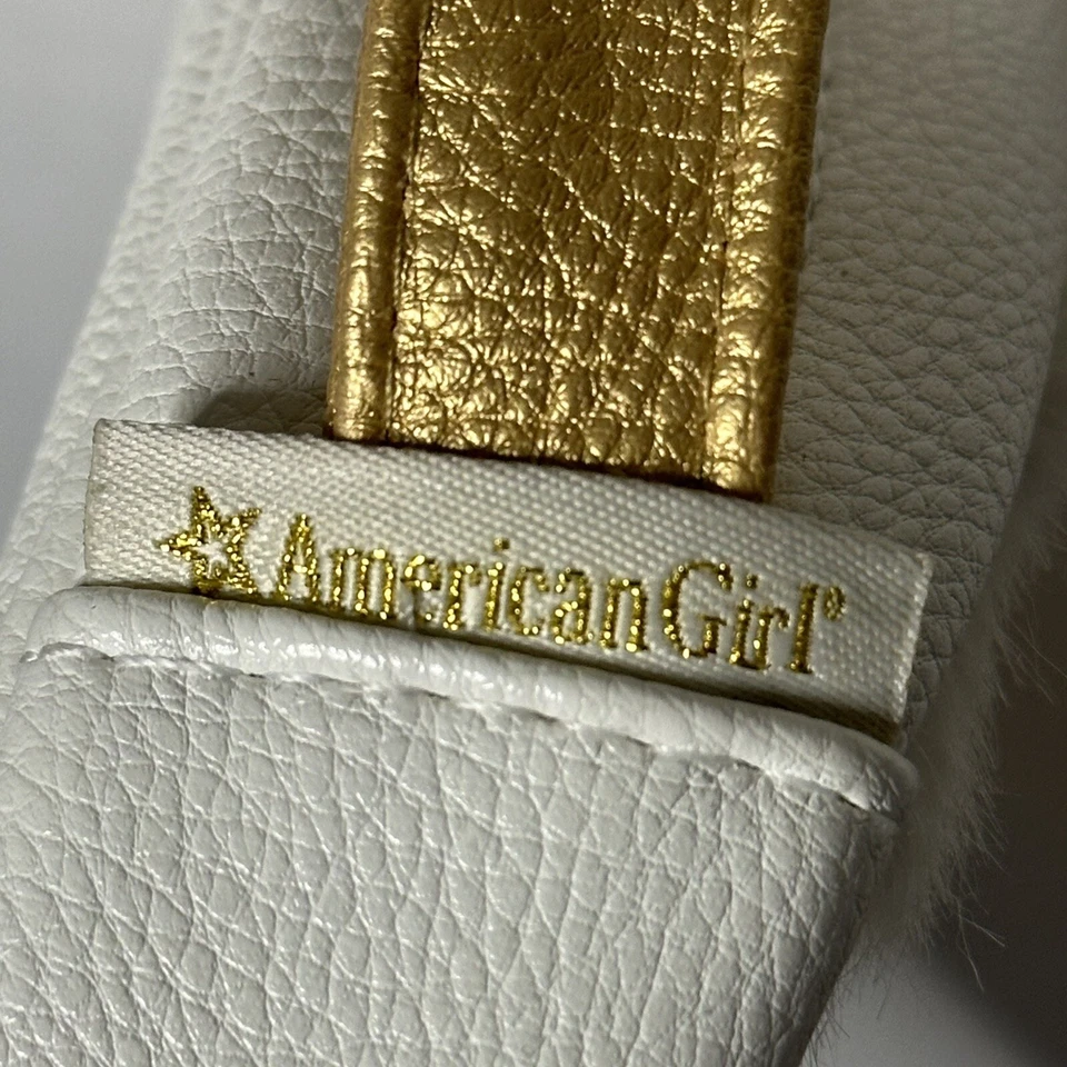 Cartera para niñas American Girl blanca difusa con lentejuelas doradas estrella bandolera Foto 2 de 4