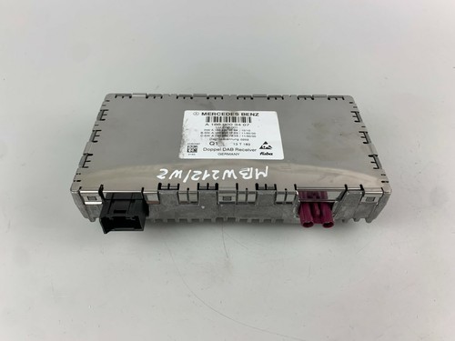 Mercedes Benz W212 W204 W221 W176 DAB Radio Control Module Unit A1669003407 - Picture 2 of 9