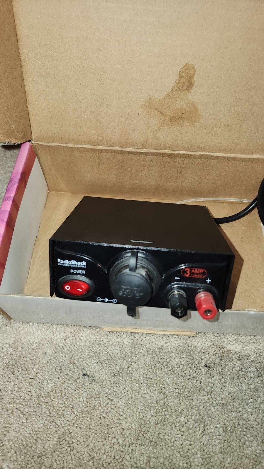 RadioShack Radio Shack Power Supply No. 22507 Input 120v Output 13.8v