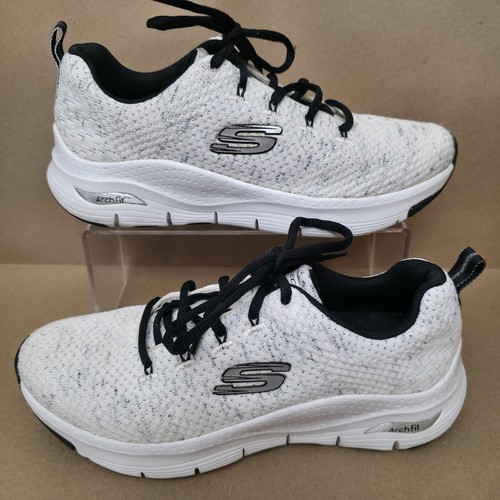 Skechers Sz 8.5 White Womens Arch Fit Shoes running walking (149713 WBK)
