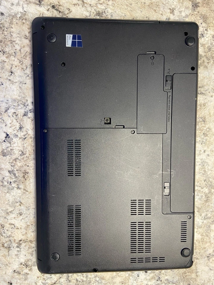 Portátil Lenovo ThinkPad E530 Foto 3 de 4