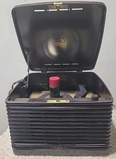 RCA Victor Victrola Model 45-EY-3 189957 Estate Sale Find Powers On Rotates