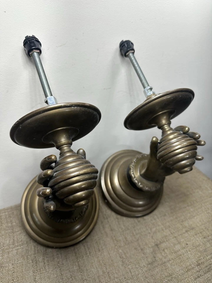 Aplique de pared Juego de (2) candelabros de luz Sputnik de latón globo manual mediados de siglo Foto 3 de 4